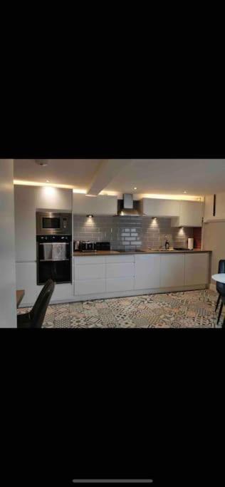 Seaview Terrace Apartment Skerries Bagian luar foto
